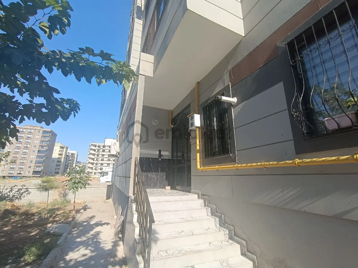 Salihoğlu Emlaktan Satılık Sıfır Daire - 34