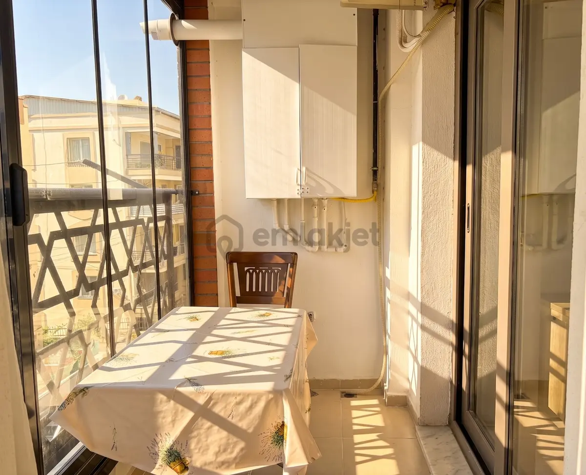 Buca Akıncılar Mah. Kapalı Mutfak Satılık 2+1 Daire - 2