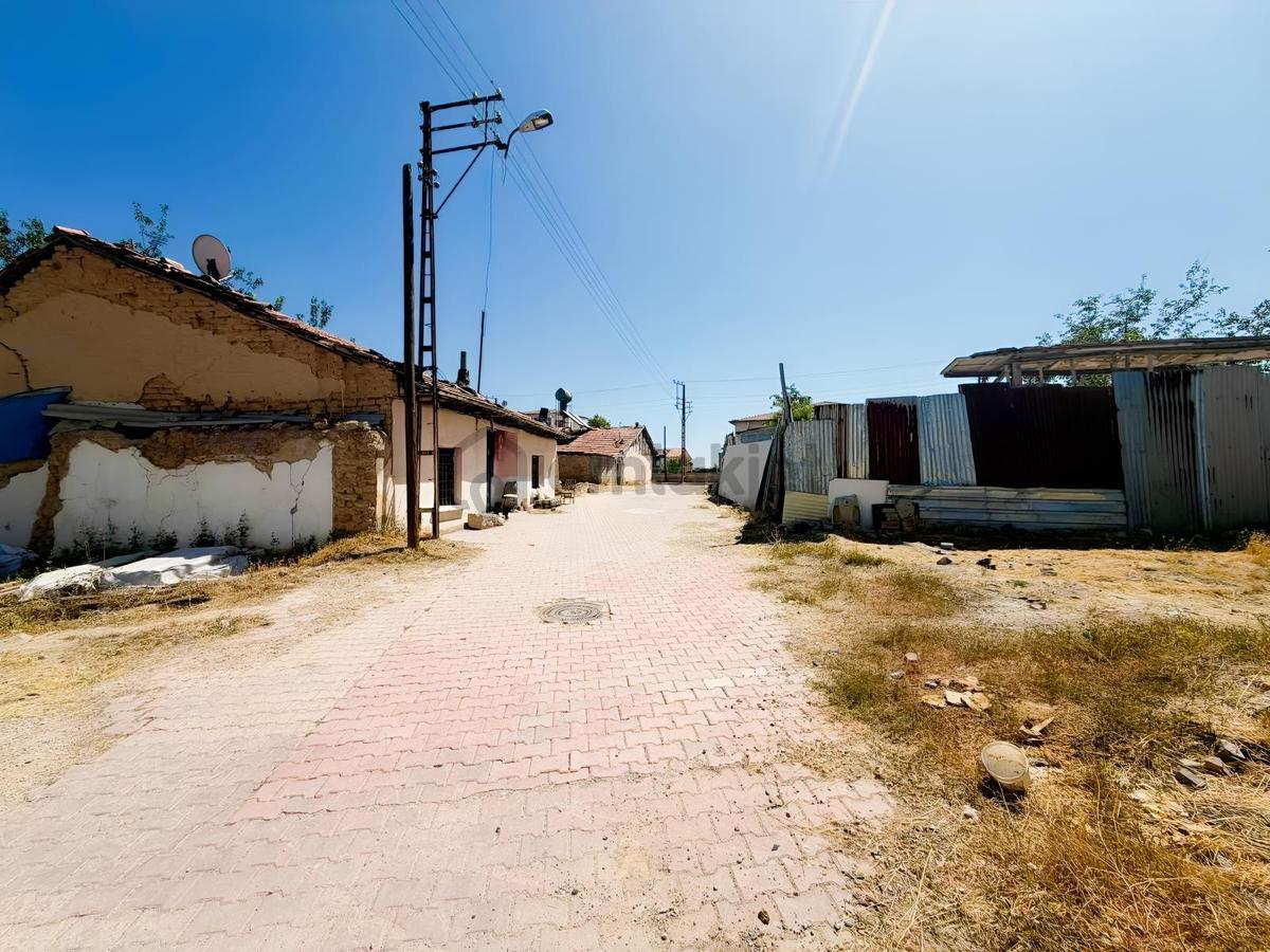 Yusuf Karadağlı'dan Çavuşoğlunda 198m2 İmarlı Arsa - 20