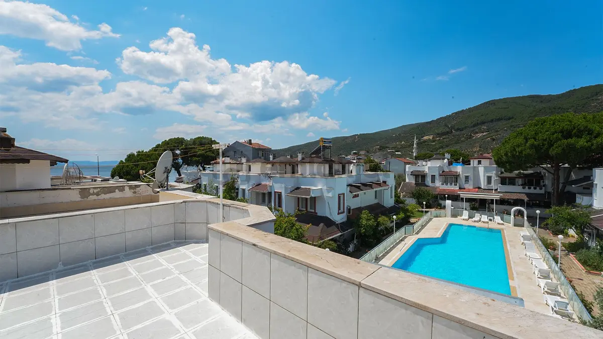 C21 Cius; Aydınlar'da Havuzlu Teraslı Villa - 32