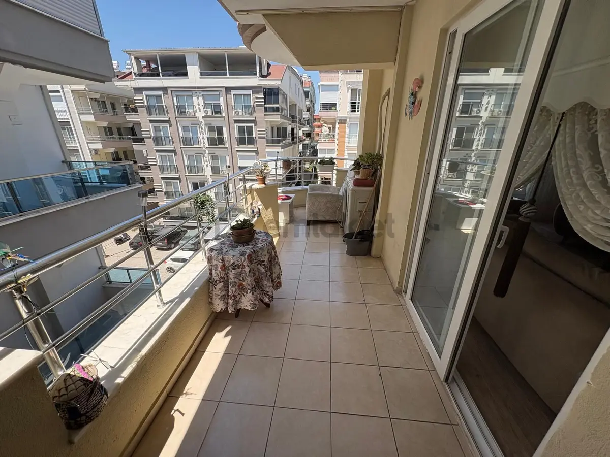 Didim Merkezde 130 M2 2+1 Ayrı Mutfak Daire - 25