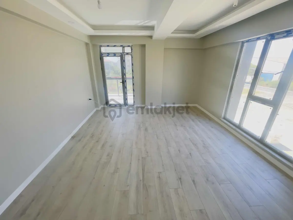 Hatip Mahallesin De Cadde Üstü Satılık 2+1 Daire - 18