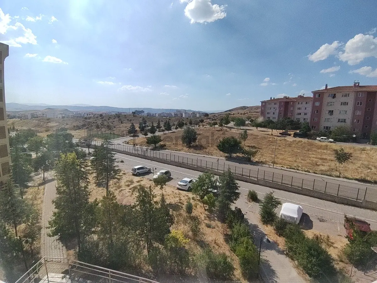 Sahibinden Yeşil Alan Doğa Ve Şehir Manzaralı