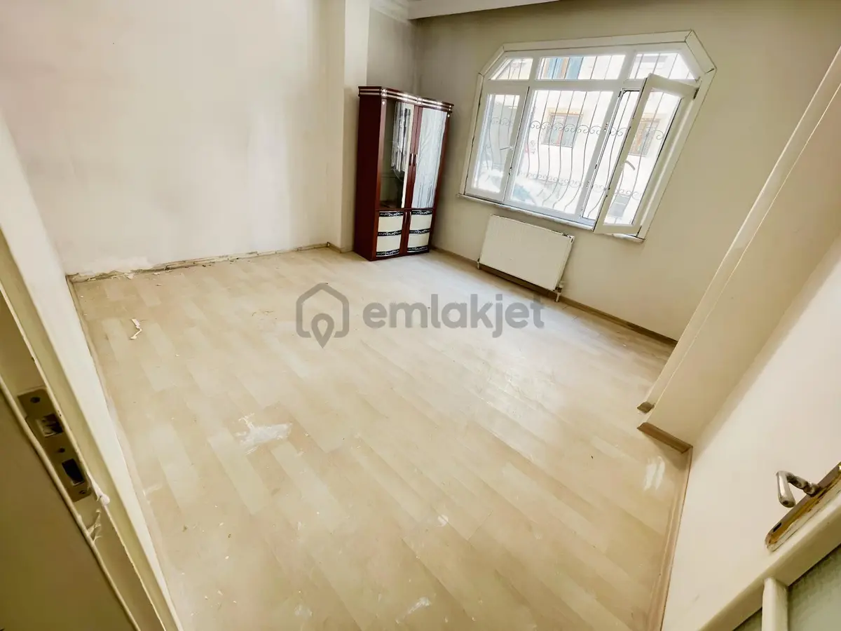 Eyüp Çırçır Da 3+1 Metroya Yakın Daire - 13