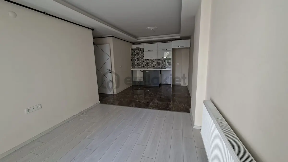 Bornova / Ergene Mahallesinde 2+1 Kiralık Daire - 21
