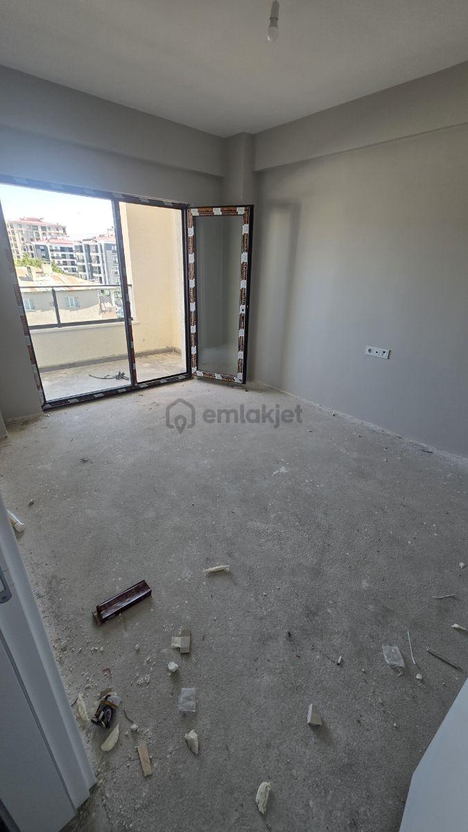 Terzioğlu Caddesi'nde Satılık 2+1 Daire - 5