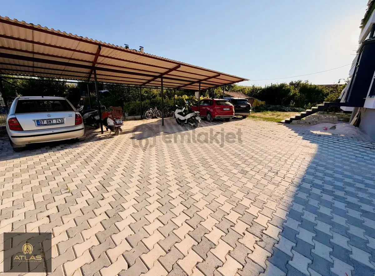 Ebeveyn Banyolu Ara Kat 3+1 Sıfır Daire - 30