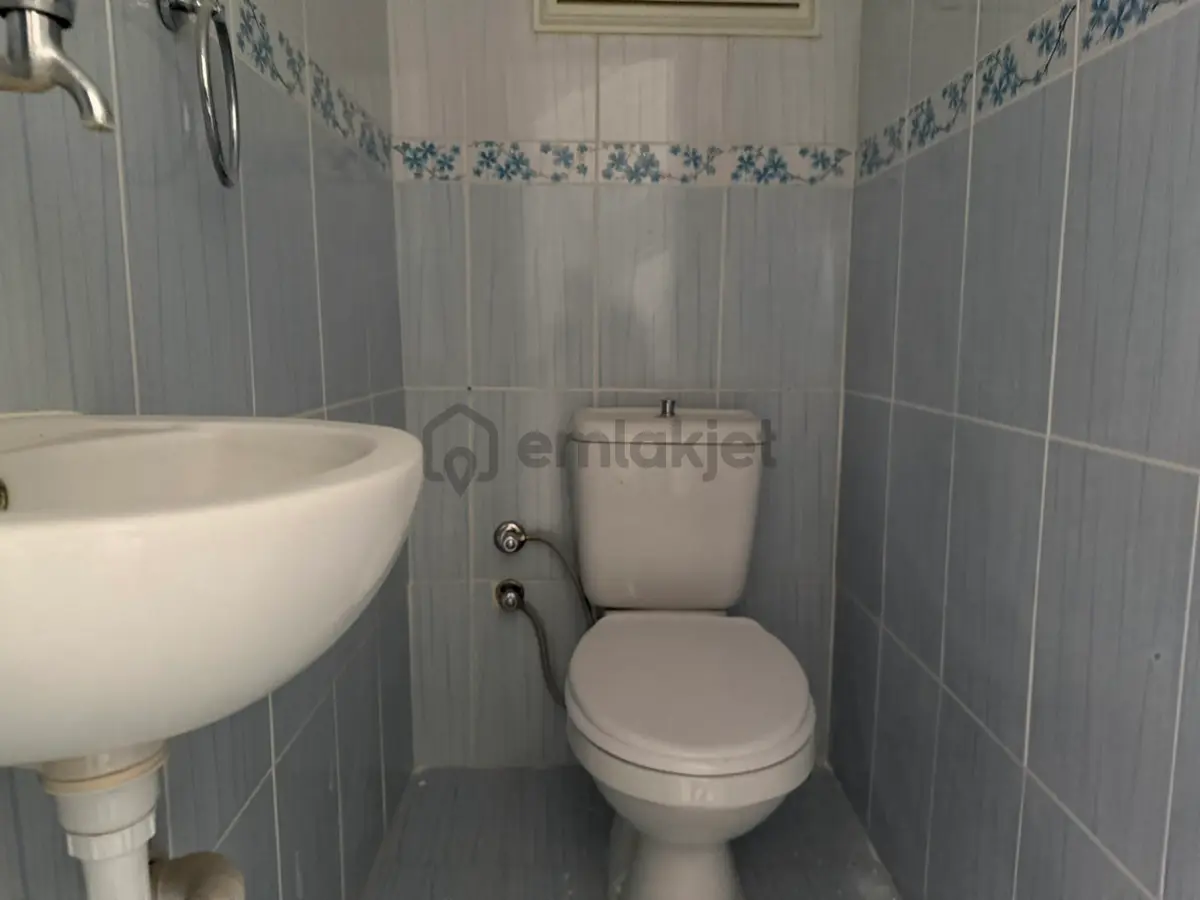 Sakarya Mah Satılık Özellikli Ara Kat Dairemiz - 23