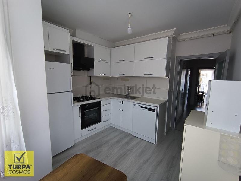 Cadde Üzerinde Full Tadilatlı Kaçırılmaz Fırsat Satılık Daire - 34