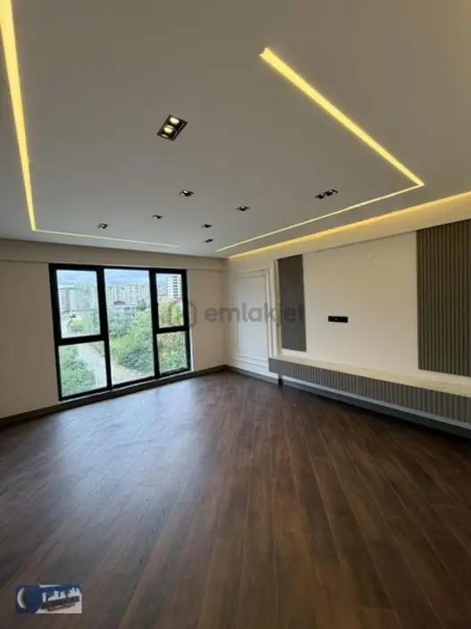 Sezer Emlak'tan Özel Tasarım Lüks Daire - 3