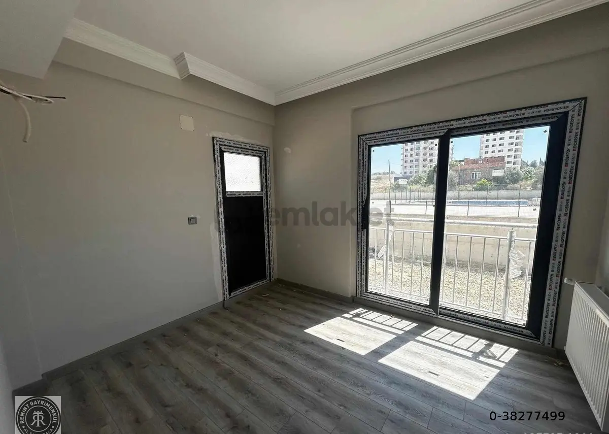 Kabasakal'da 3+1 Site İçerisinde Sıfır Daire - 3