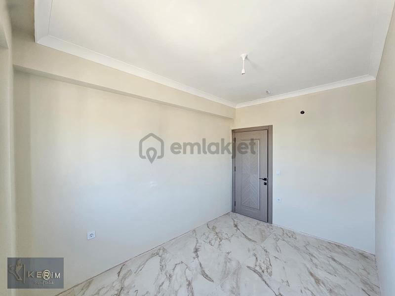 Kerim'den Ayvacık'da Sıfır 2+1 Ebeveyn Banyolu Daire - 34