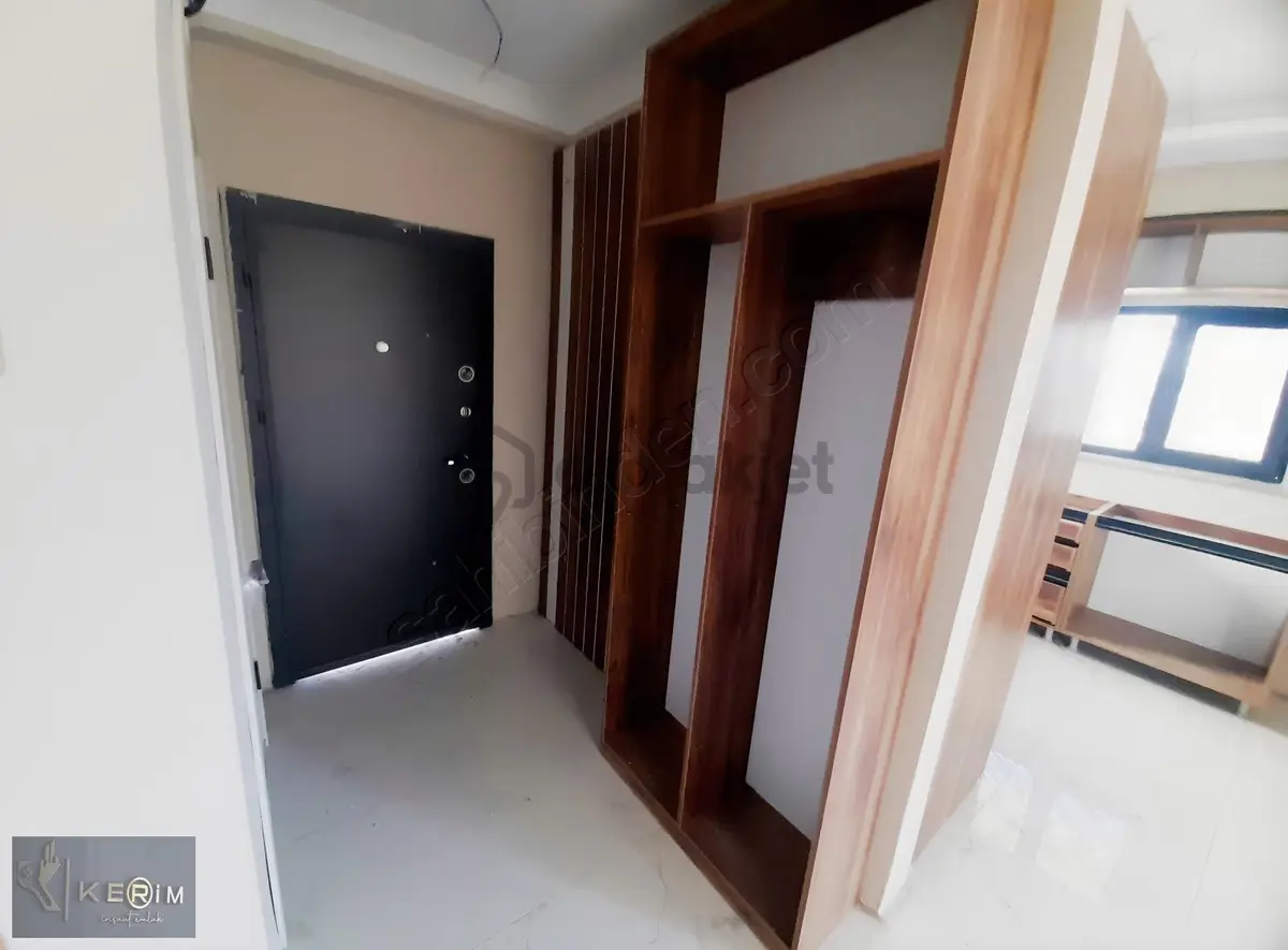 Kerim'den Küçükkuyu'da Havuzlu Bahçeli Fırsat 3+1 Villa - 24
