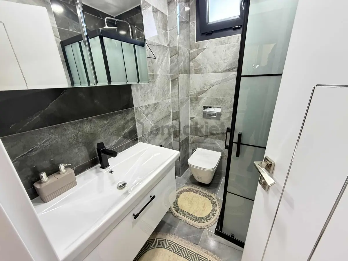Gesi'de 705 M2 Arsa Üzerinde Ultra Lüxs 5+1 Villa - 18