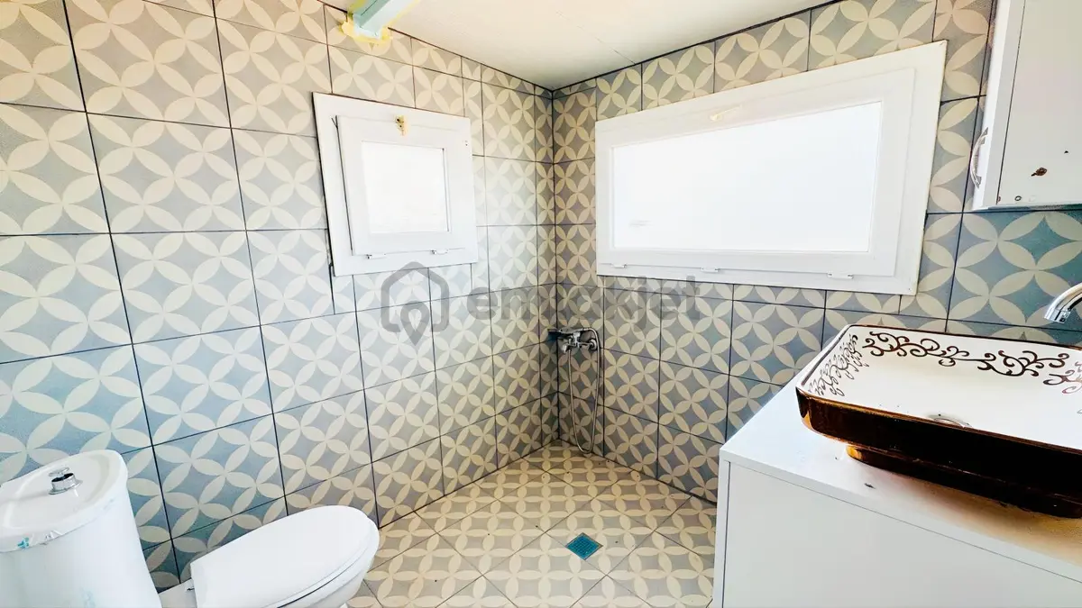 Foça Yenibağarası Mah. Kiralık Müstakil Ev - 32