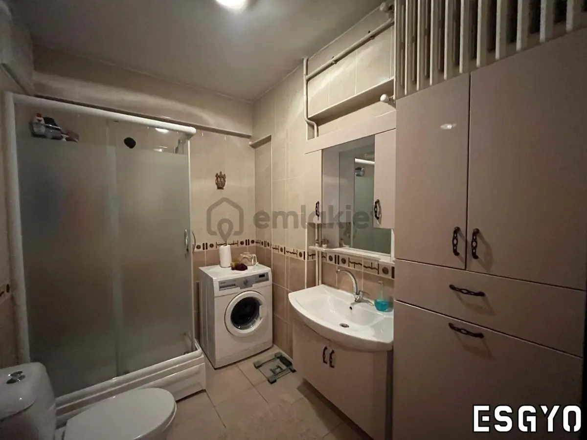 Esgyo'dan Doktorlar Cad. Üzerinde Çift Cephe 3+1 Geniş Daire - 6