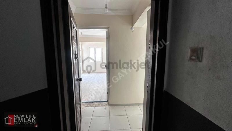 Kuşadası İkiçeşmelikte Kiralık Boş Daire - 16