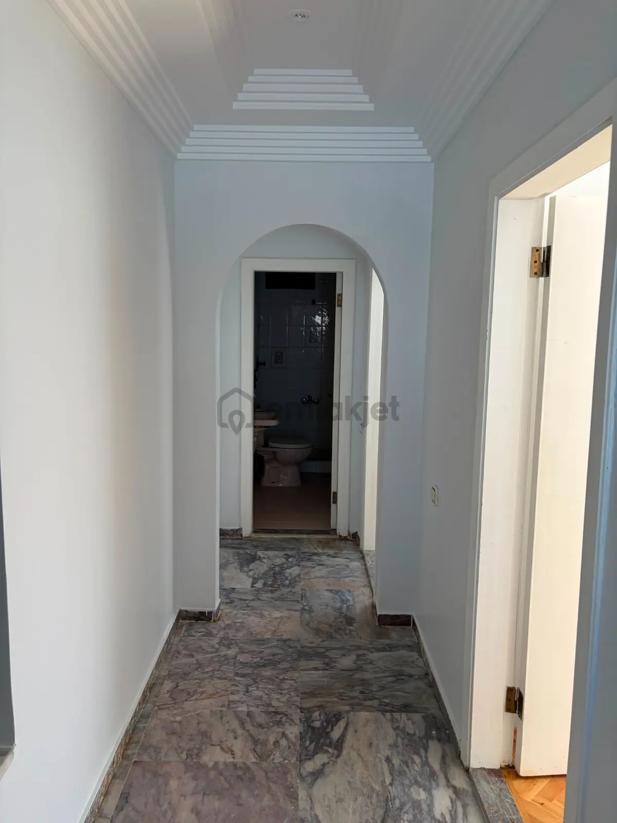 Subayevleri'nde 6+1 Geniş Teraslı Satılık Daire - 28