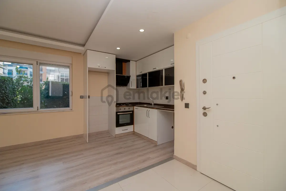 Konyaaltı Hurmada 1+1 Havuzlu Satılık Daire - 15