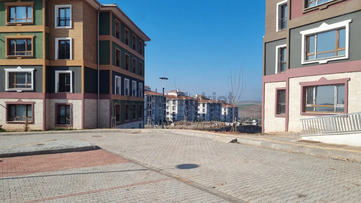 Kırıkkale Delice Çerikli Toki 2.etap Devirli 3+1 Sıfır Daire - 11