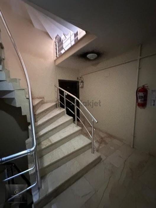 Levent Mahallesinde Güneş Alan Ferah Satılık Daire - 15