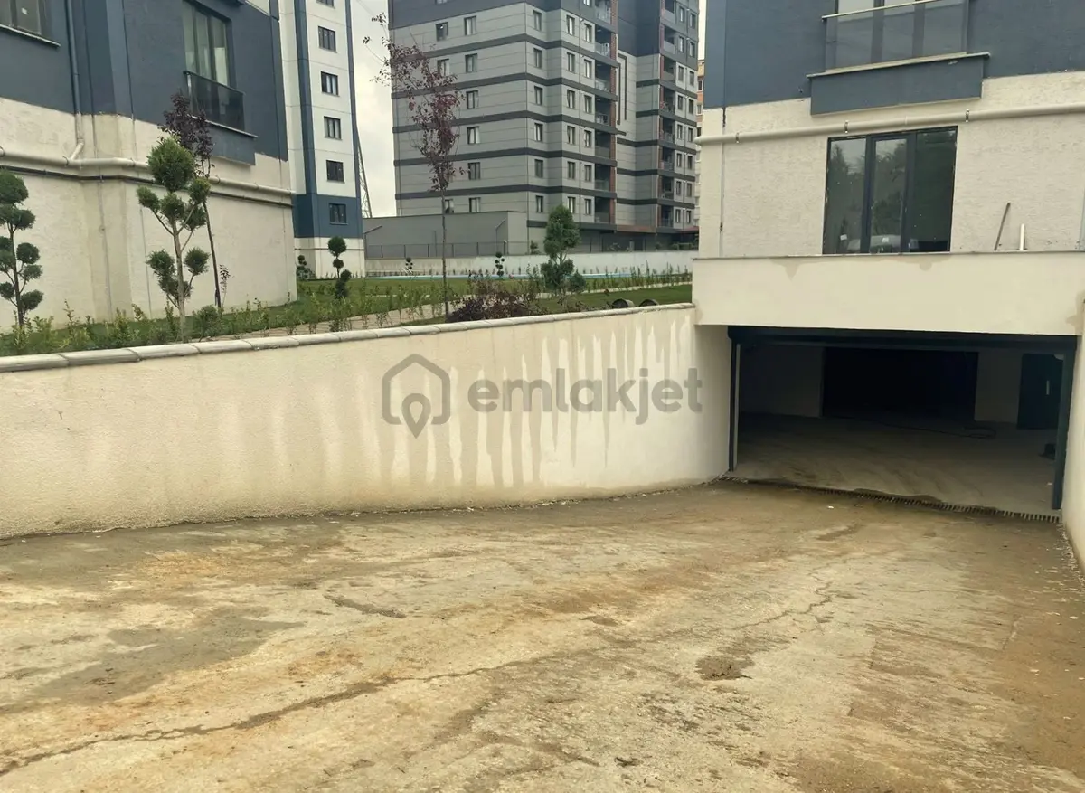 Mertcan'dan Havuzlu Güvenlikli Lüks Sitede Ara Kat 2+1 Daire - 18