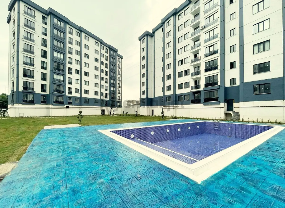 Mertcan'dan Havuzlu Güvenlikli Lüks Sitede Ara Kat 2+1 Daire - 16