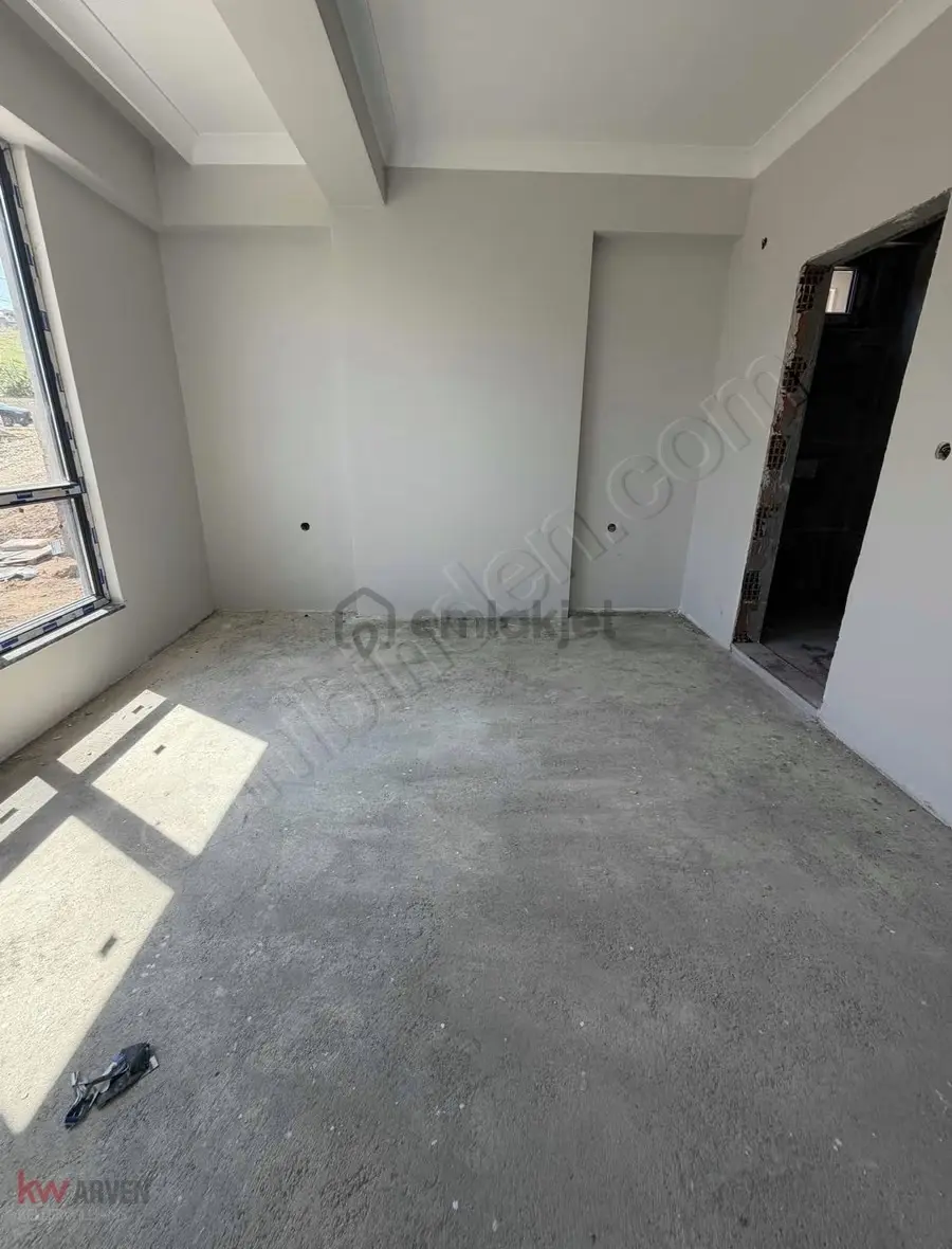Başiskele Yeşilyurt Mah.site İçi Müstakil Bahçeli Köşe 3+1 Daire - 4