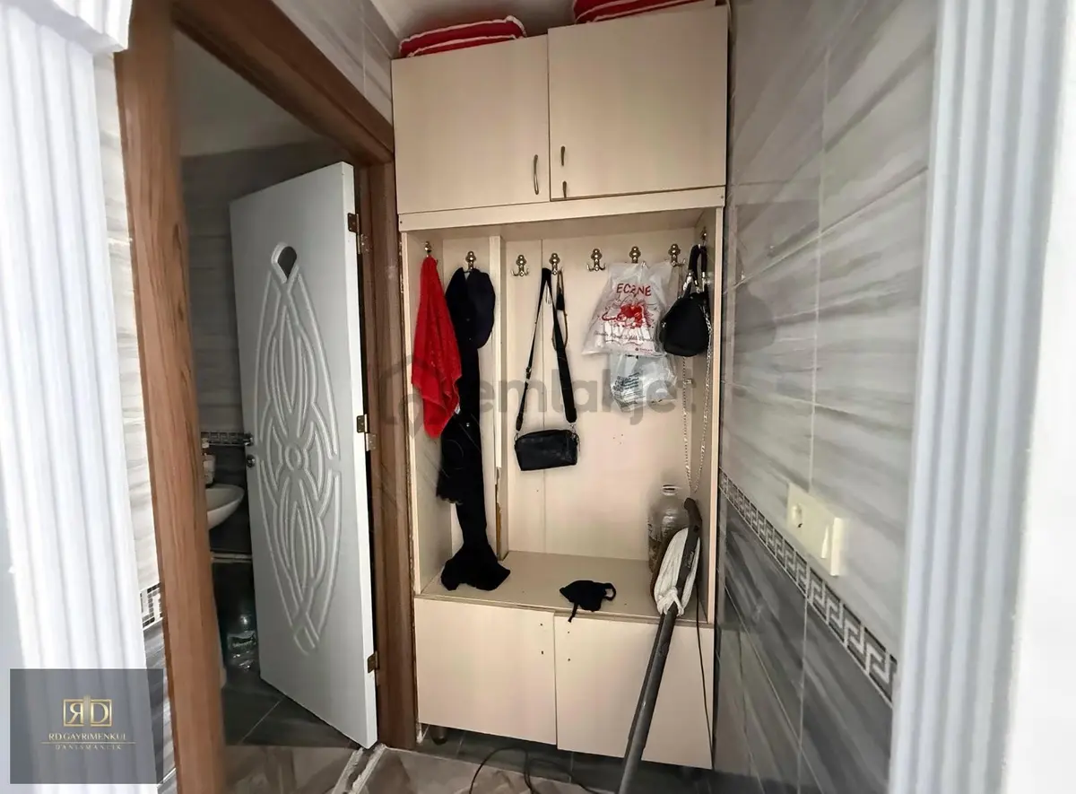 Rd'den Arnavutköy'de Cadde'de 2+1 Ters Dubleks Daire - 6