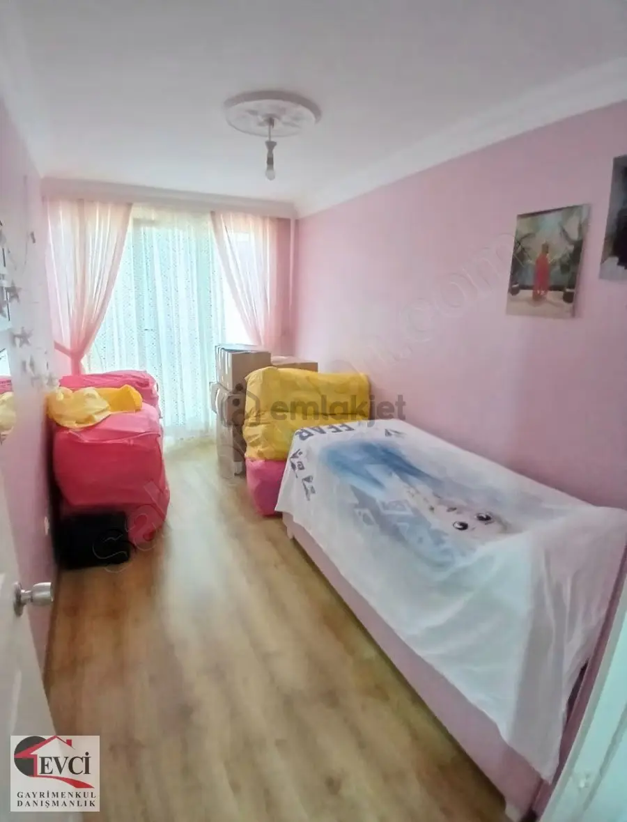 Çekmeköy Hamidiye'de Kiralık 3+1 2. Kat Asansörlü - 9