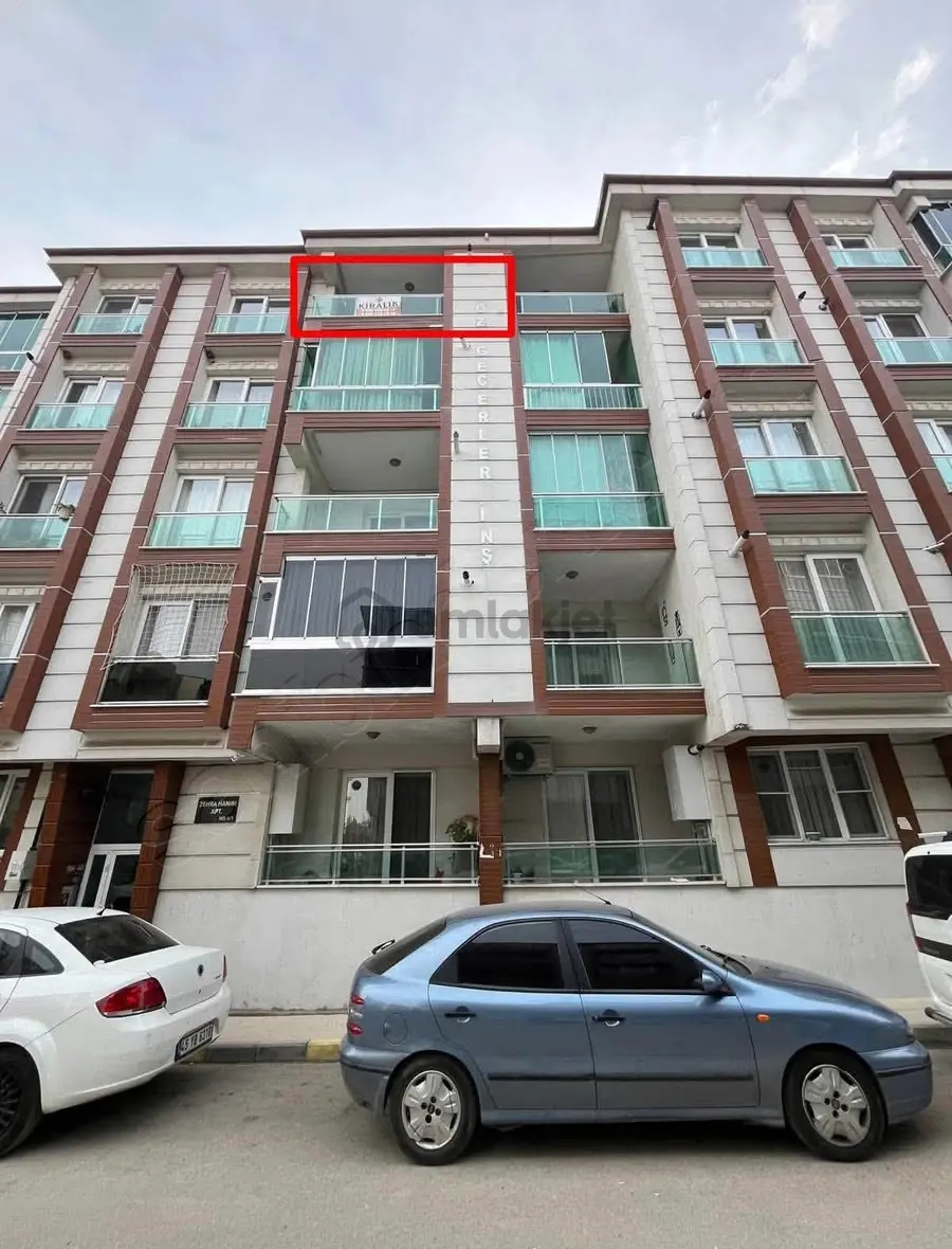 Kurtuluş Mahallesinde 3+1 Kapalı Mutfak Kiralık - 4