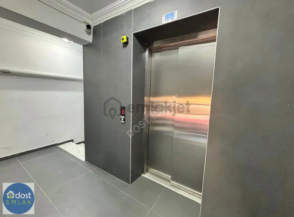 Dost Emlaktan Geniş Asansörlü 3+1 Satılık Dubleks Daire - 22