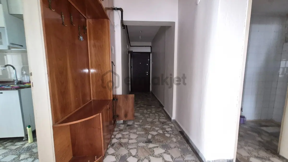 Hastane Caddesi Üzerinde 2+1 Kiralık Daire - 14