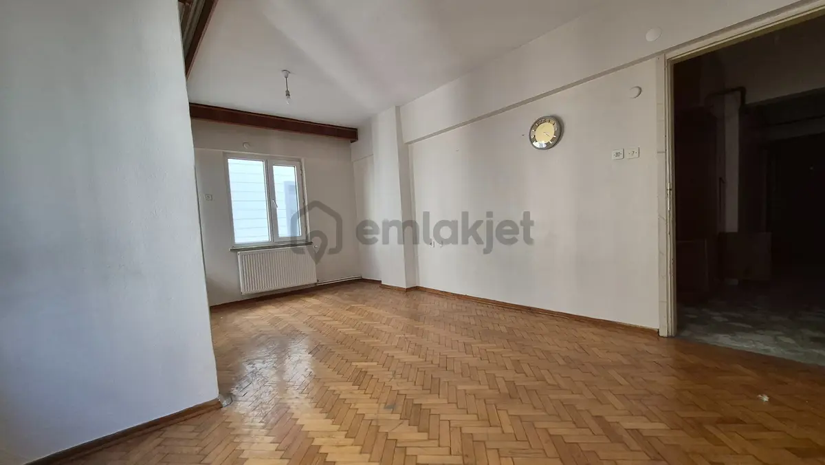 Hastane Caddesi Üzerinde 2+1 Kiralık Daire - 4