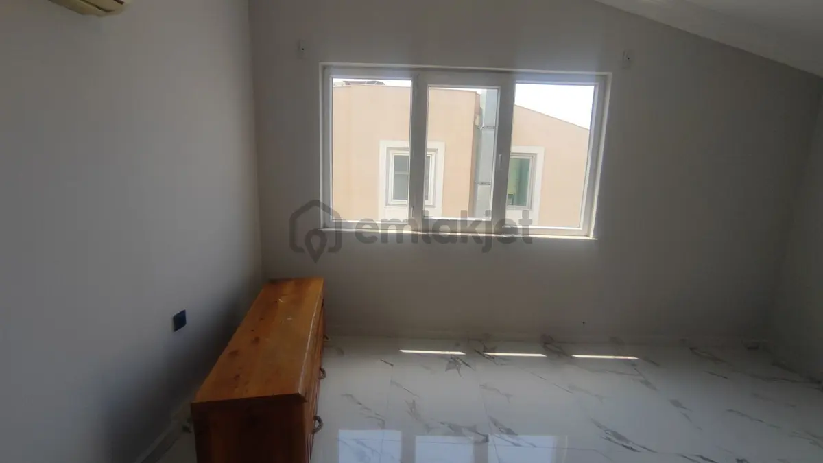 Antalya Muratpaşa Lara'da Komple Bina - 15
