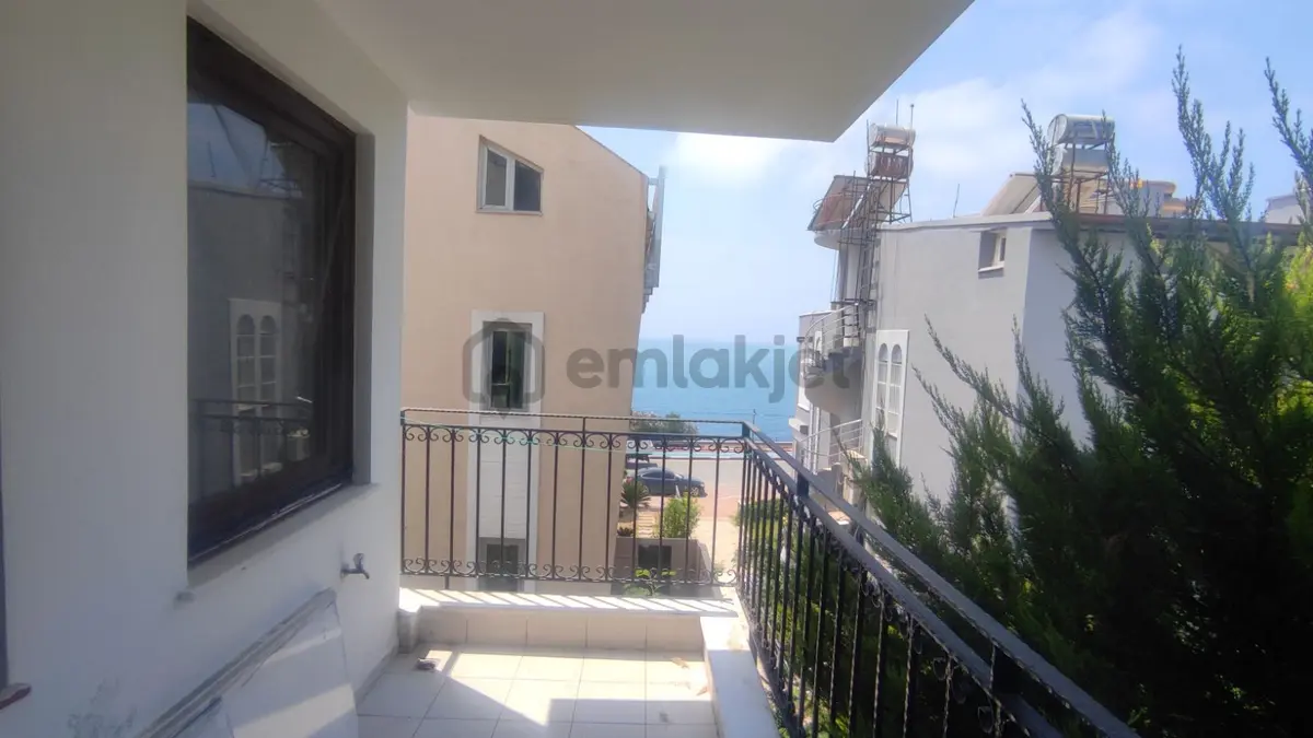 Antalya Muratpaşa Lara'da Komple Bina - 14