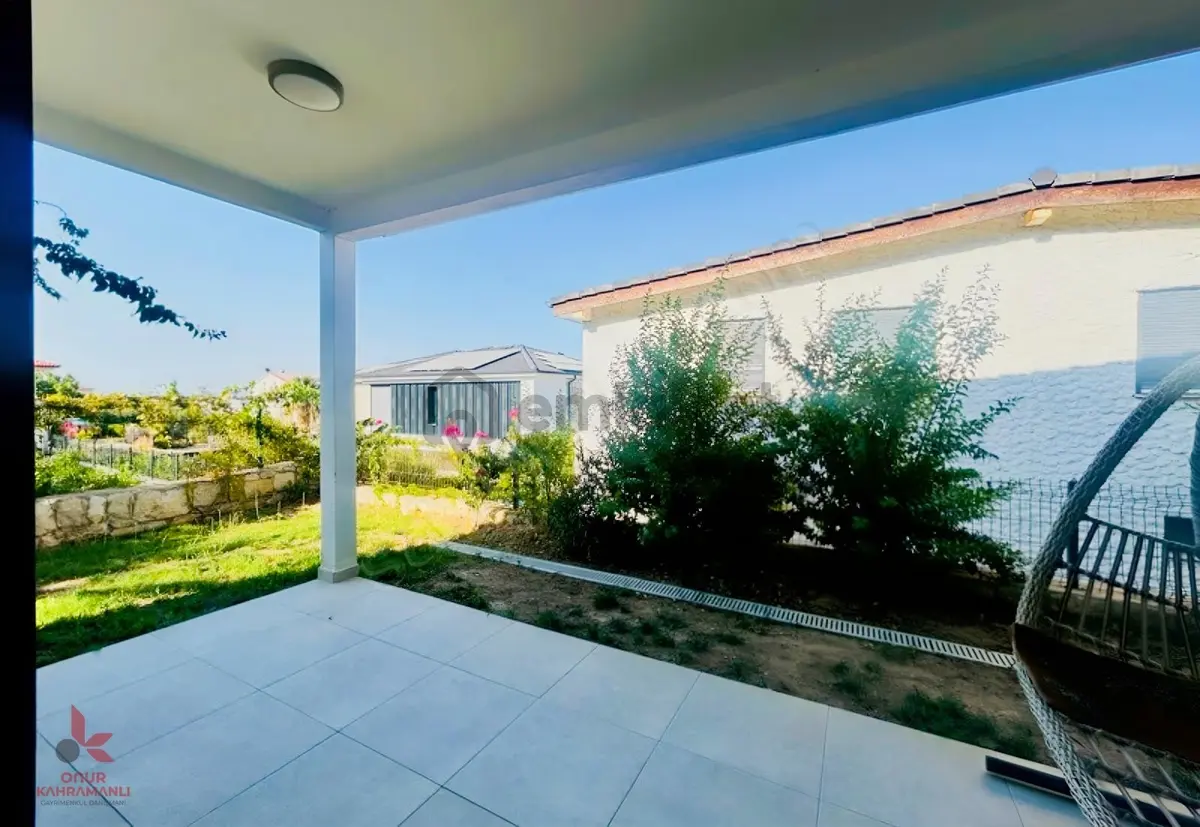 Denize Sıfır Site İçinde Deniz Manzaralı 3+1 Villa - 5