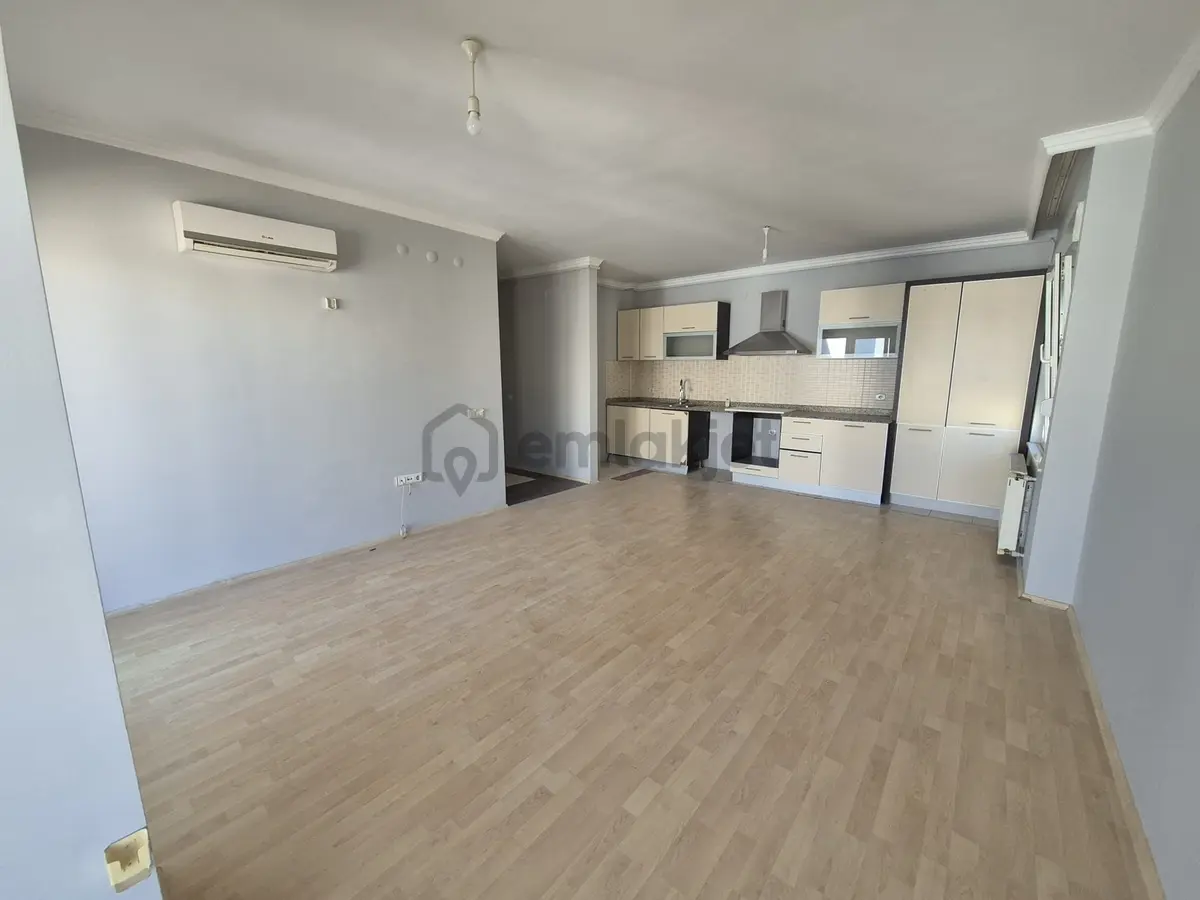 Fener Mahallesi Site İçerisinde Havuzlu 2+1 Daire - 16