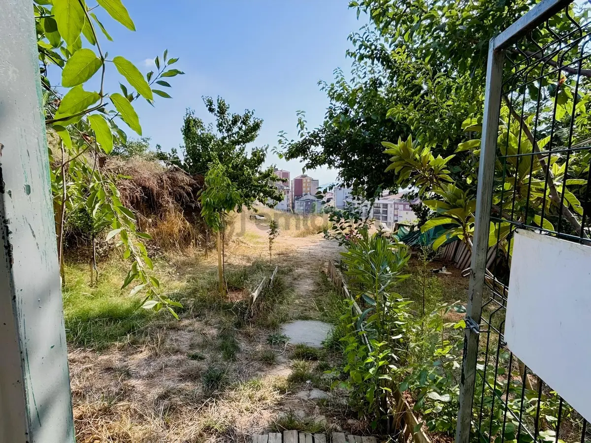 Adalar Manzaralı Geniş Bahçeli 2+1 Güney Cephe Satılık Daire - 14