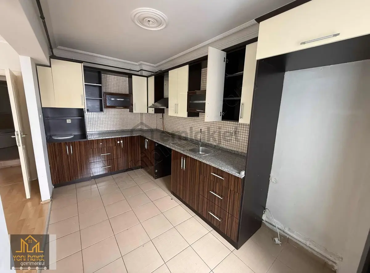 Canikte Site İçi 3+1 Ara Kat Satılık Daire - 17
