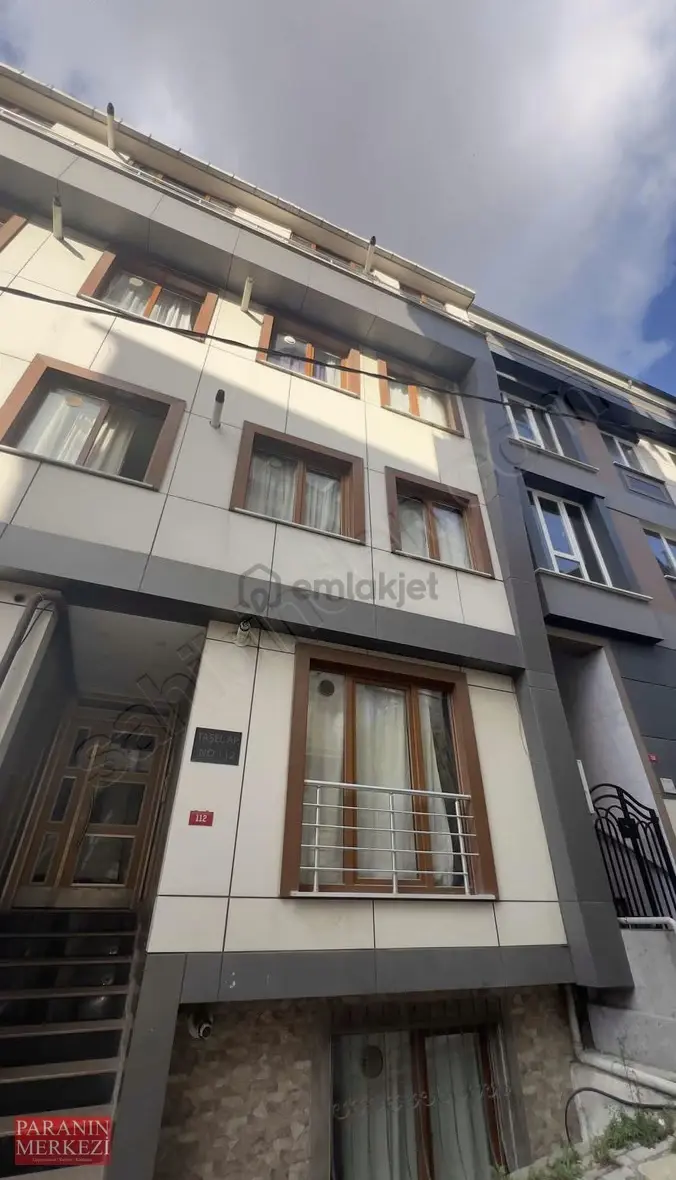 Paradan Ful Eşyalı Bakımlı Temiz Daire 1+1 - 33