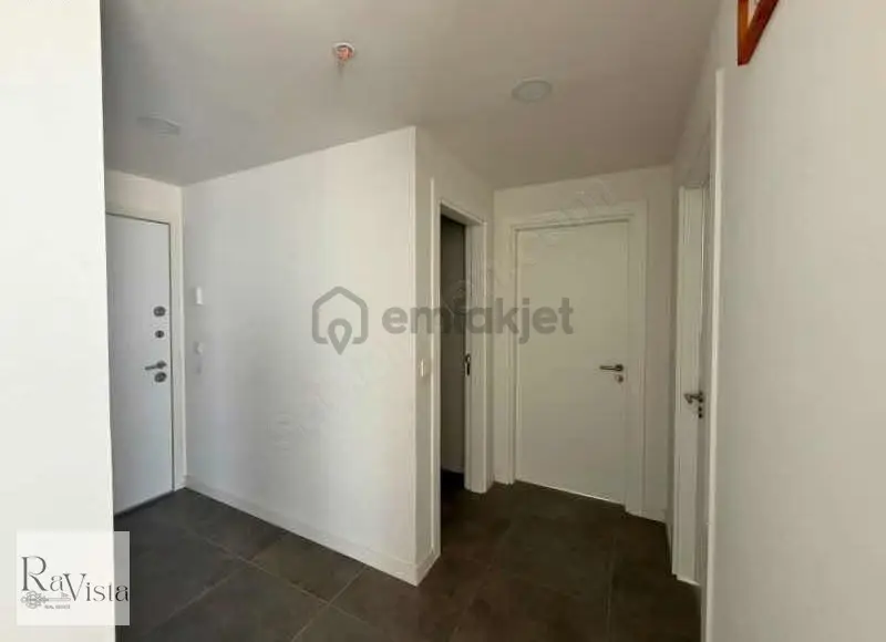 Modda Bulvar Körfez Manzaralı E. Banyolu 2+1 Satılık Daire - 3