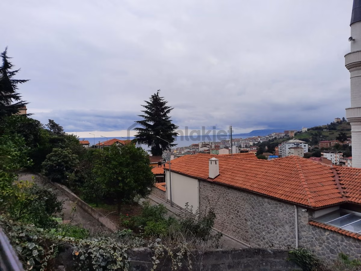 Ortamahalle 'de Satılık Konak - 16