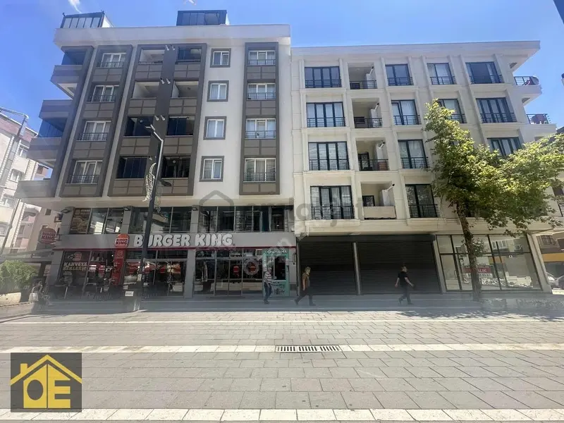 Ozan'dan Kapalı Cadde Köşe Konumlu Dükkan - 15