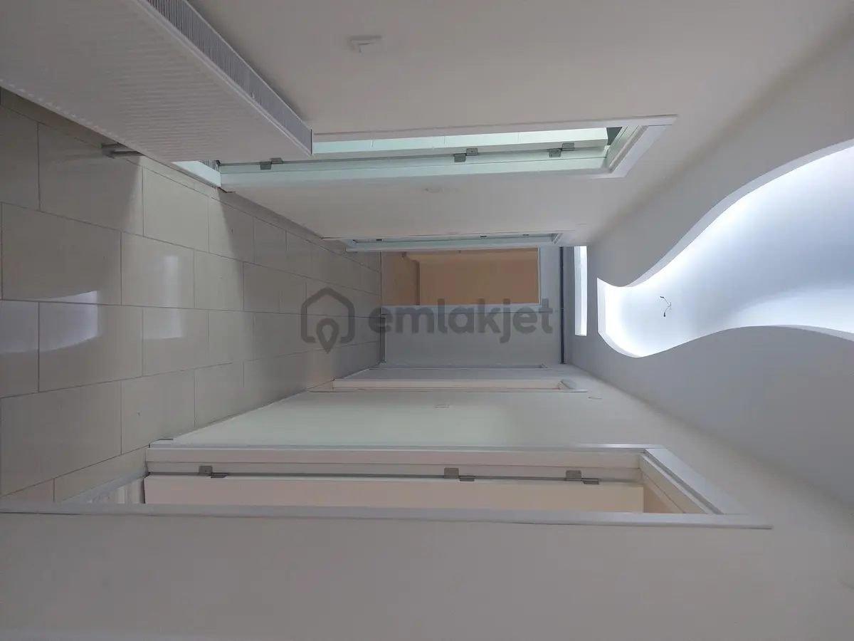 Buca Yıldız Mahallesinde Doğalgazlı Asansörlü 140m2 3+1 - 26