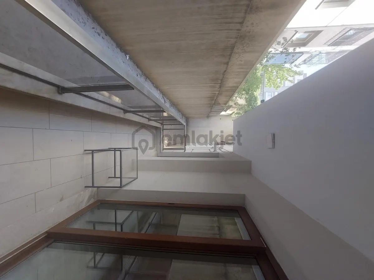 Buca Yıldız Mahallesinde Doğalgazlı Asansörlü 140m2 3+1 - 10