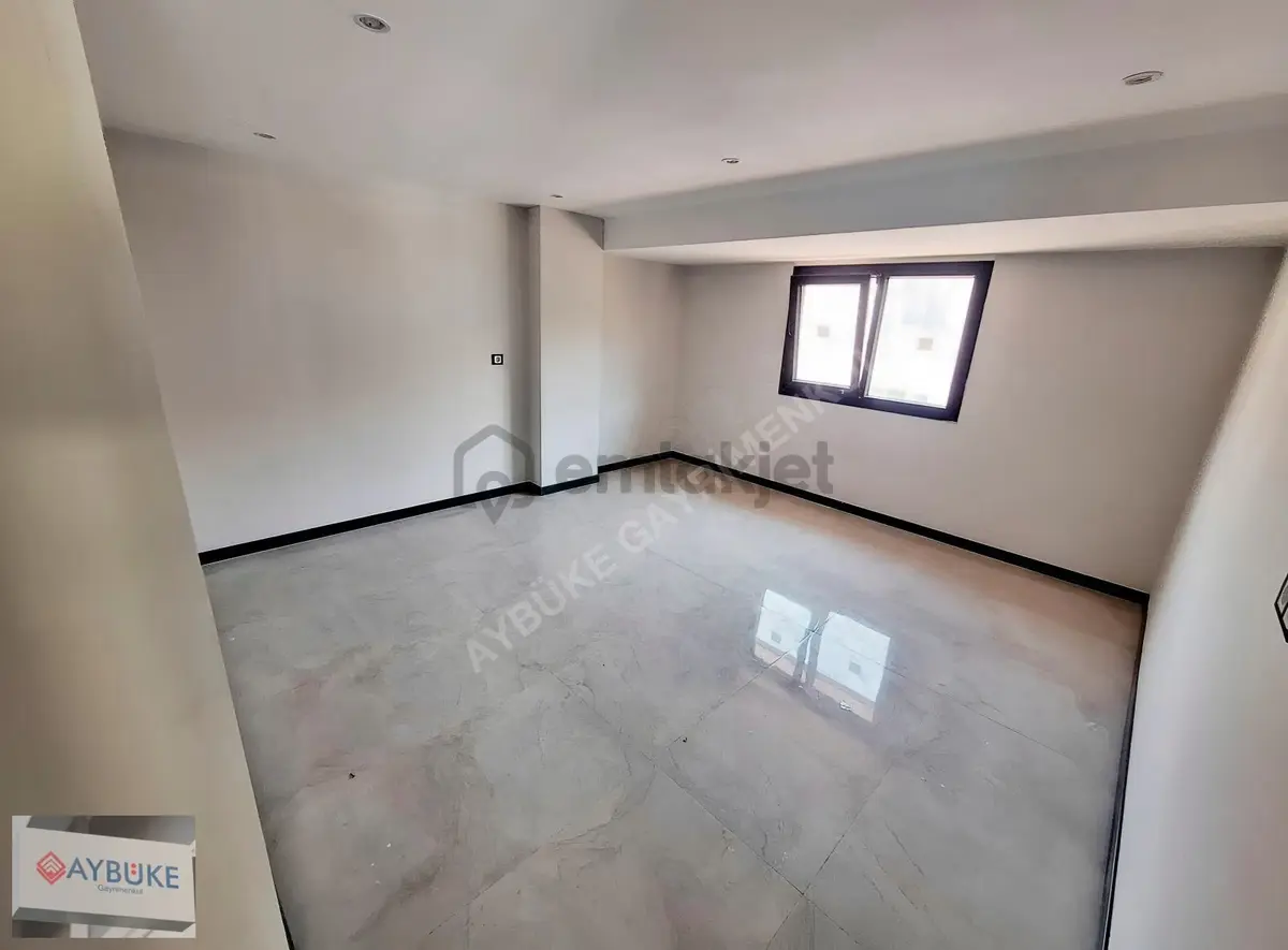 Fesleğen'de 155m2 4+1 Lüks Daire - 8