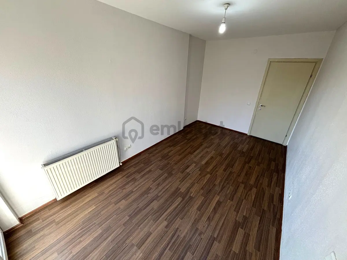 𝄞melodi'den İkizçay'da Havuzlu Güvenlikli Sitede Arakat Ön Cephe Ayrı Mutfaklı 2+1 Daire - 10