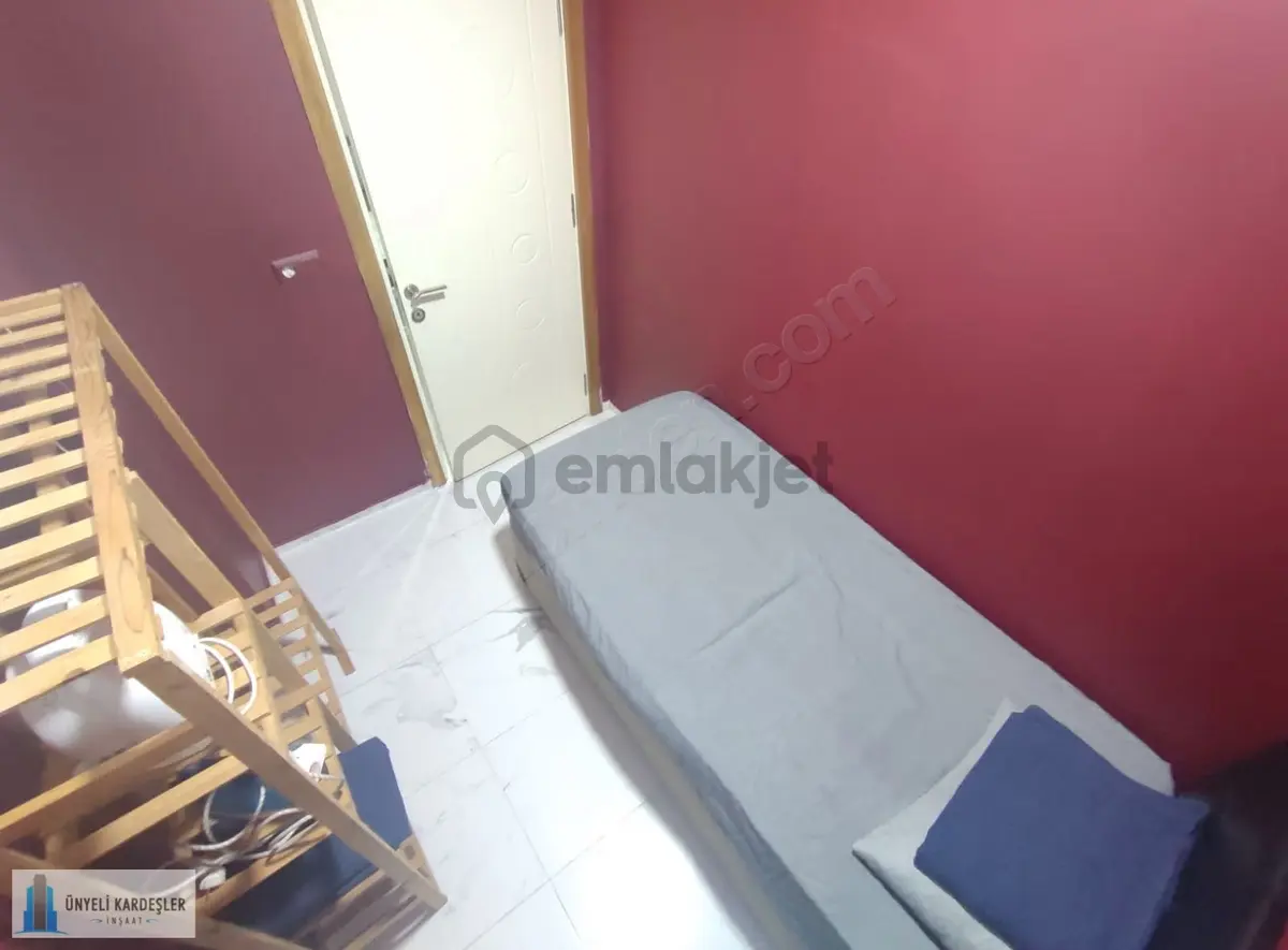 Zeytinköyde Kiralik 1+1 Apart - 9
