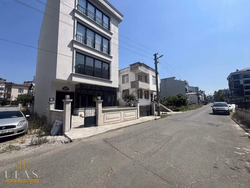 Ulaş Gayrimenkul'den Cumhuriyet Mah.bahçeşehir Mevki Sıfır 2+1